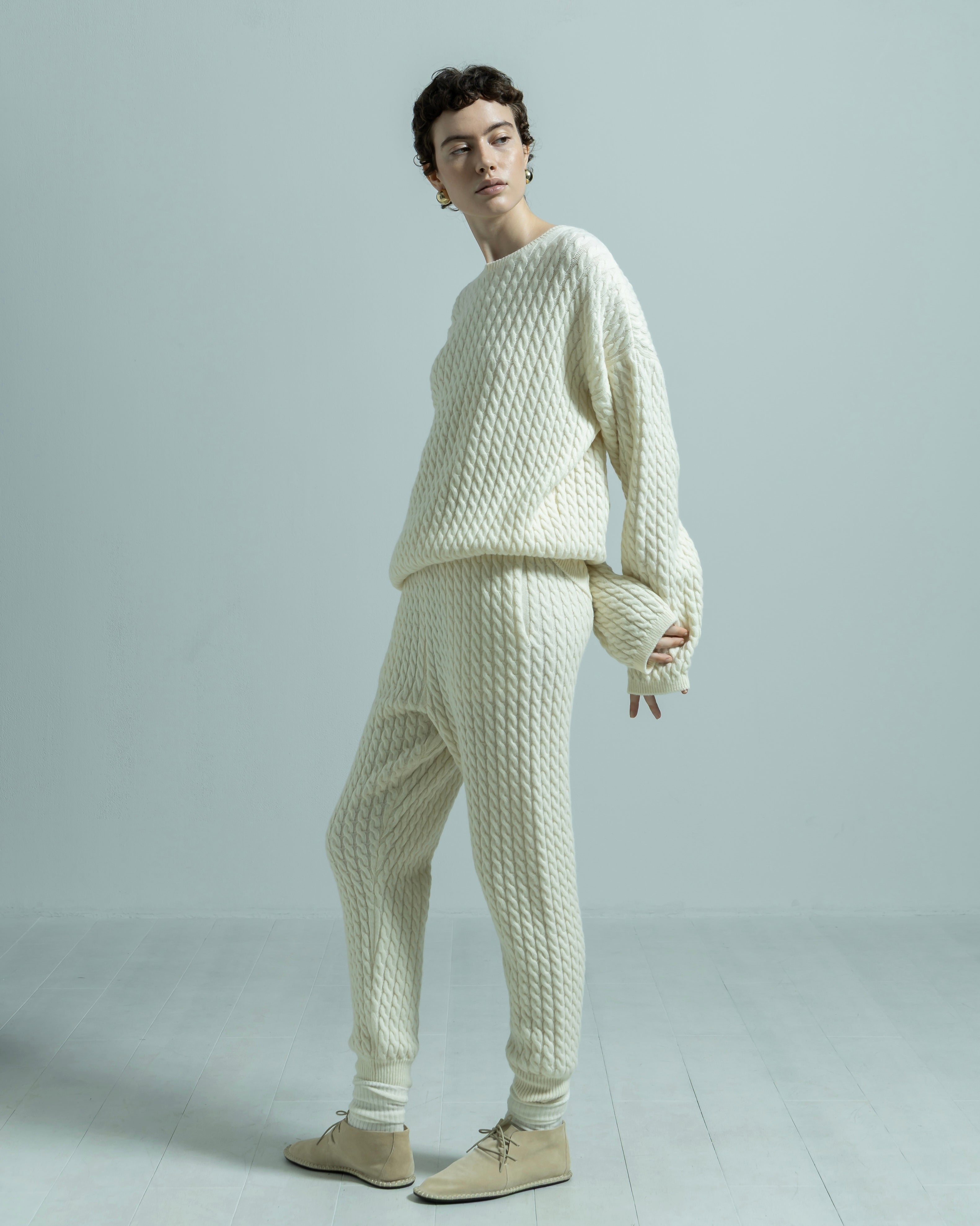 WOOL NYLON CABLE KNIT PANTS（ウールナイロンケーブルニットパンツ）｜BIYOMA（ビヨーマ）OFFICIAL ONLINE STORE