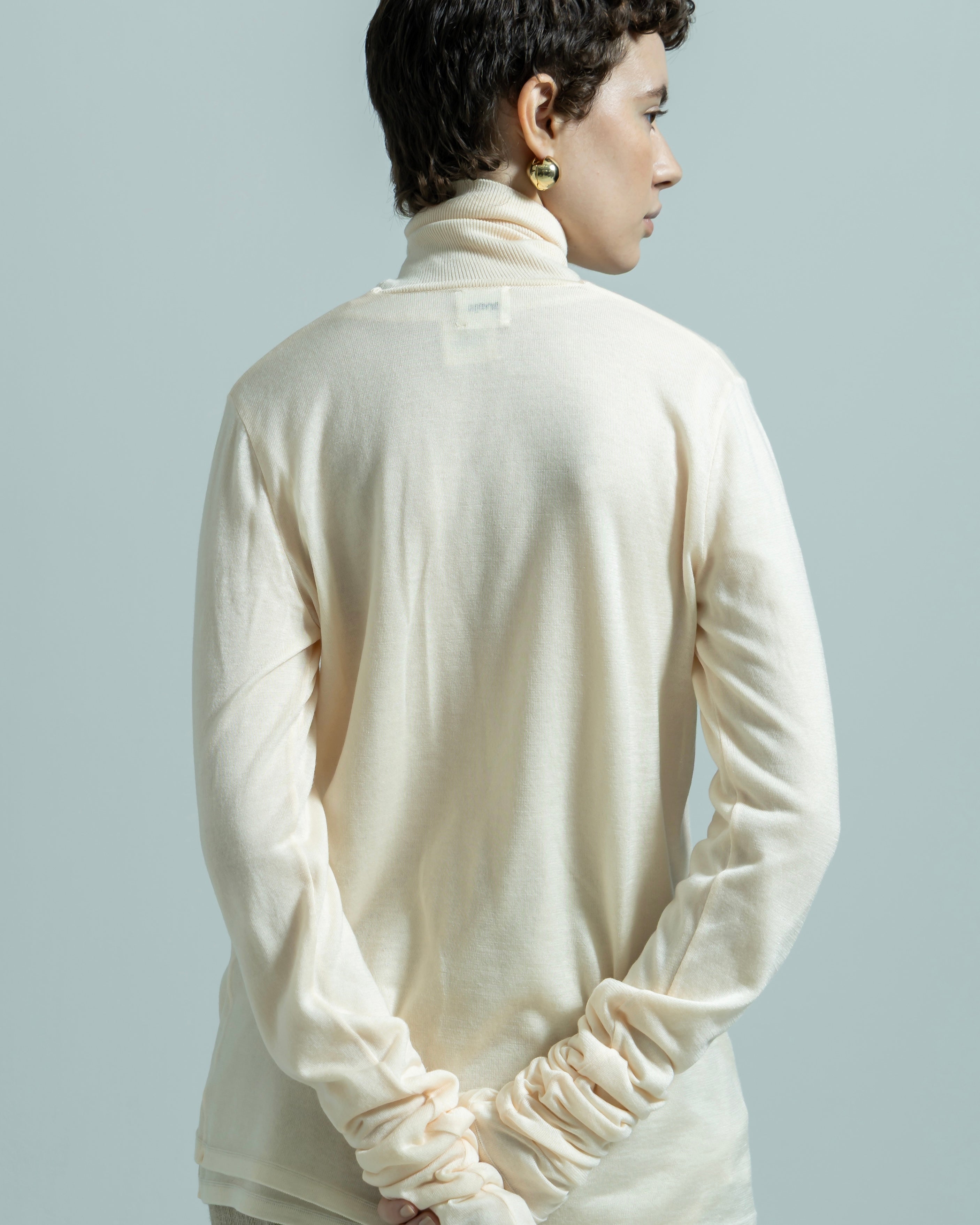 LYOCELL CASHMERE V NECK KNIT PULLOVER（リヨセルカシミヤブイネックプルオーバー）｜BIYOMA（ビヨーマ）OFFICIAL ONLINE STORE